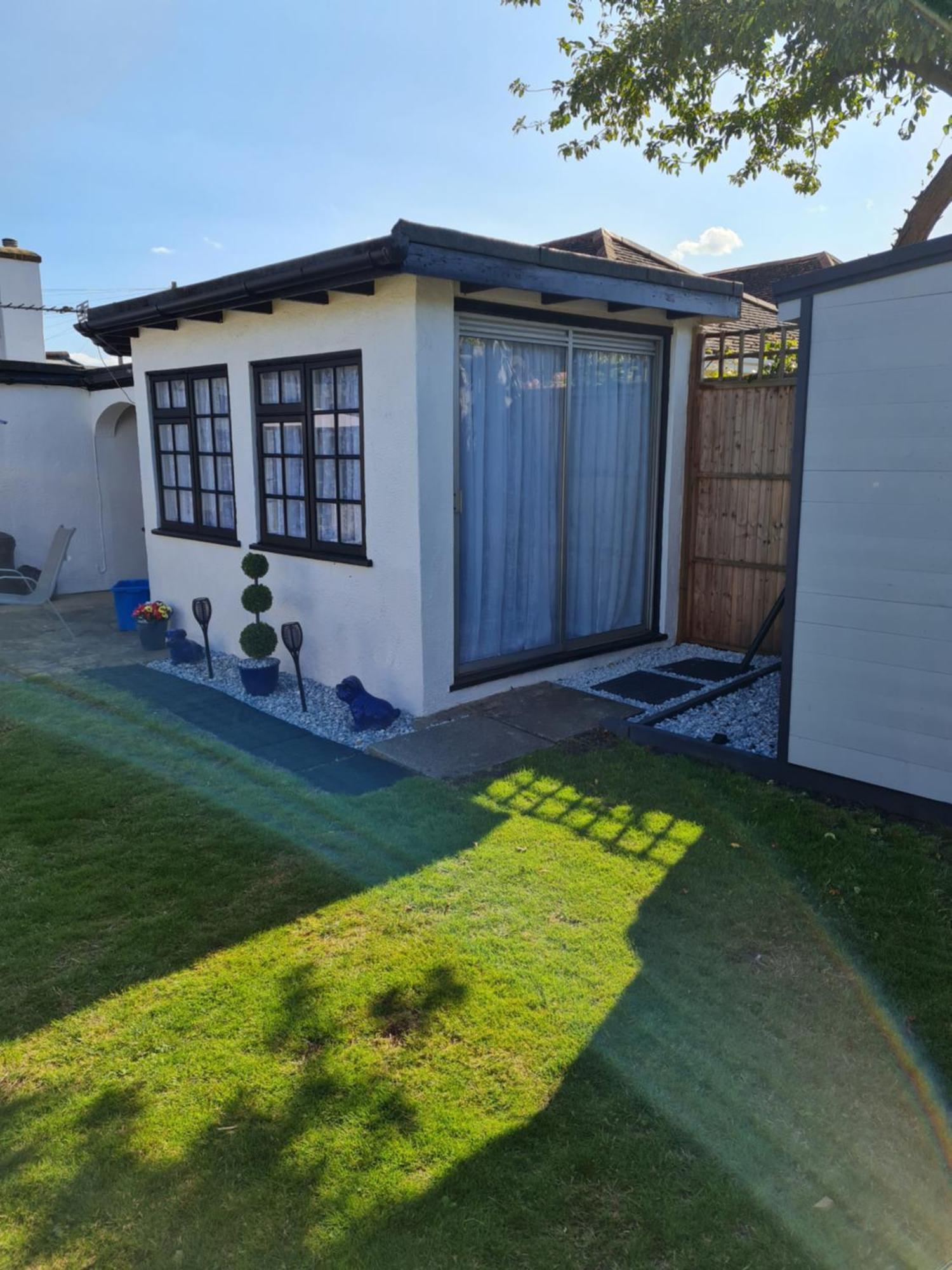 Staines-upon-Thames A Bright And Spacious Gem מראה חיצוני תמונה